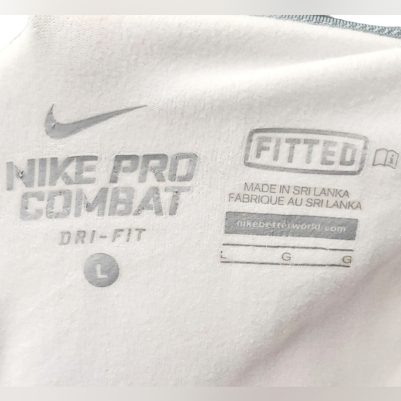Like New | NikevPro Combat | Dri-fit | Fitted | Long Sleeve Fitness Shirt / Top - Picture 3 of 3